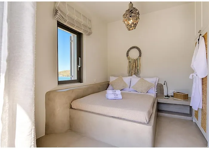 San Villa Agios Romanos