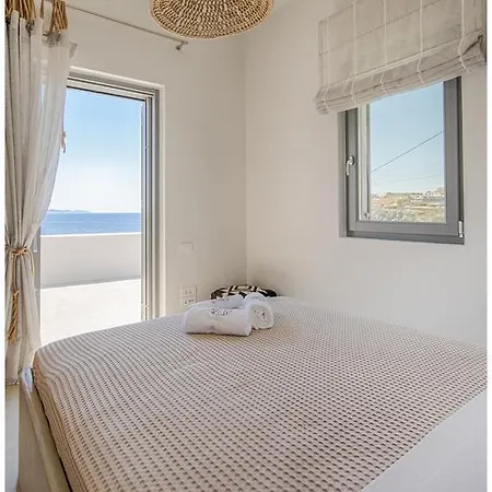 San Villa Agios Romanos